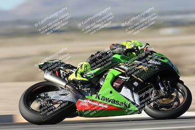 media/Jan-15-2026-Racers Edge (Thu) [[dfebeb70ab]]/3-B Group/Session 1 Turn 8/